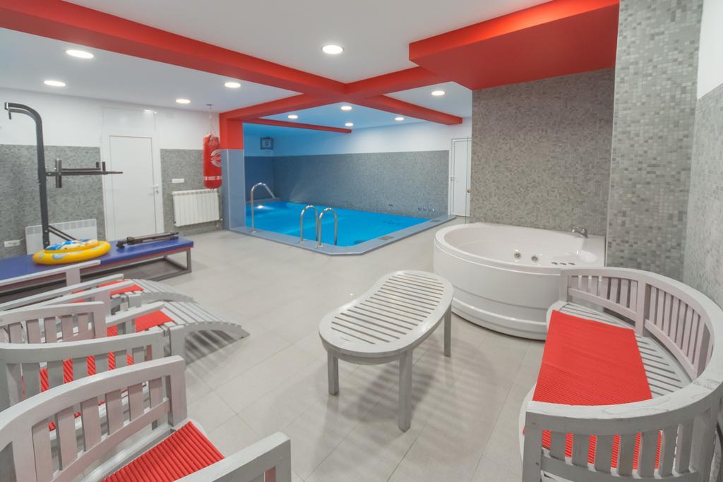 Hotel Piramida Podgorica Eksteriør bilde